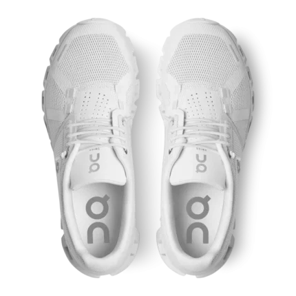 Características clave Zapatos Cloud 5 All White